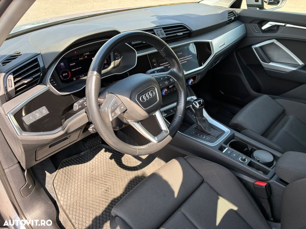 Audi Q3 - 23