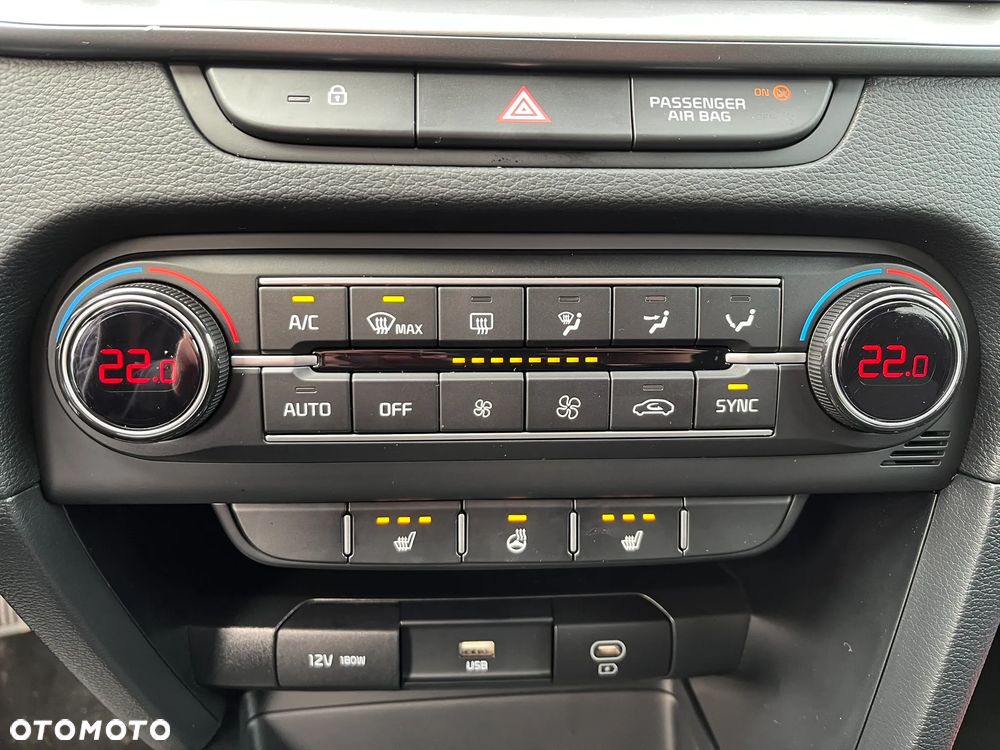 Kia XCeed 1.6 T-GDI M DCT - 15