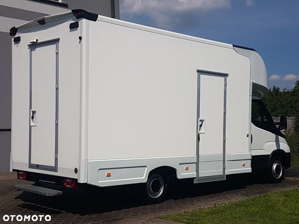 Iveco DAILY KONTENER NISKOPODŁOGOWY 4,44x2,23x2,42 SKLEP BAR FOODTRUCK KAMPER KLIMA KONIOWÓZ 35S14 - 4