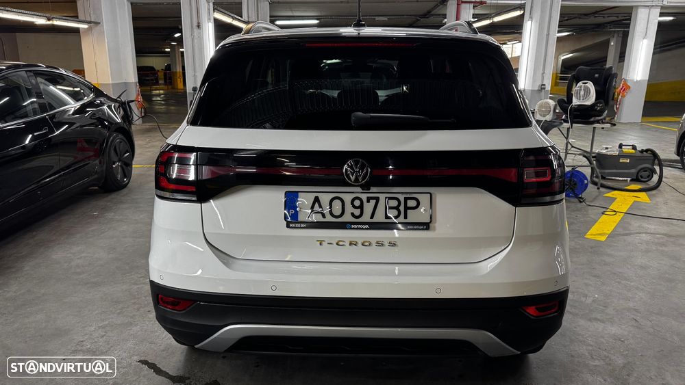 VW T-Cross 1.0 TSI BlackStyle DSG - 5
