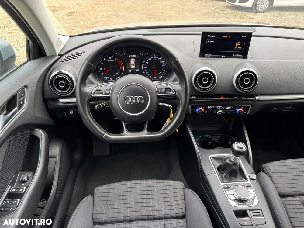 Audi A3 1.4 TFSI Limousine Ambition - 3