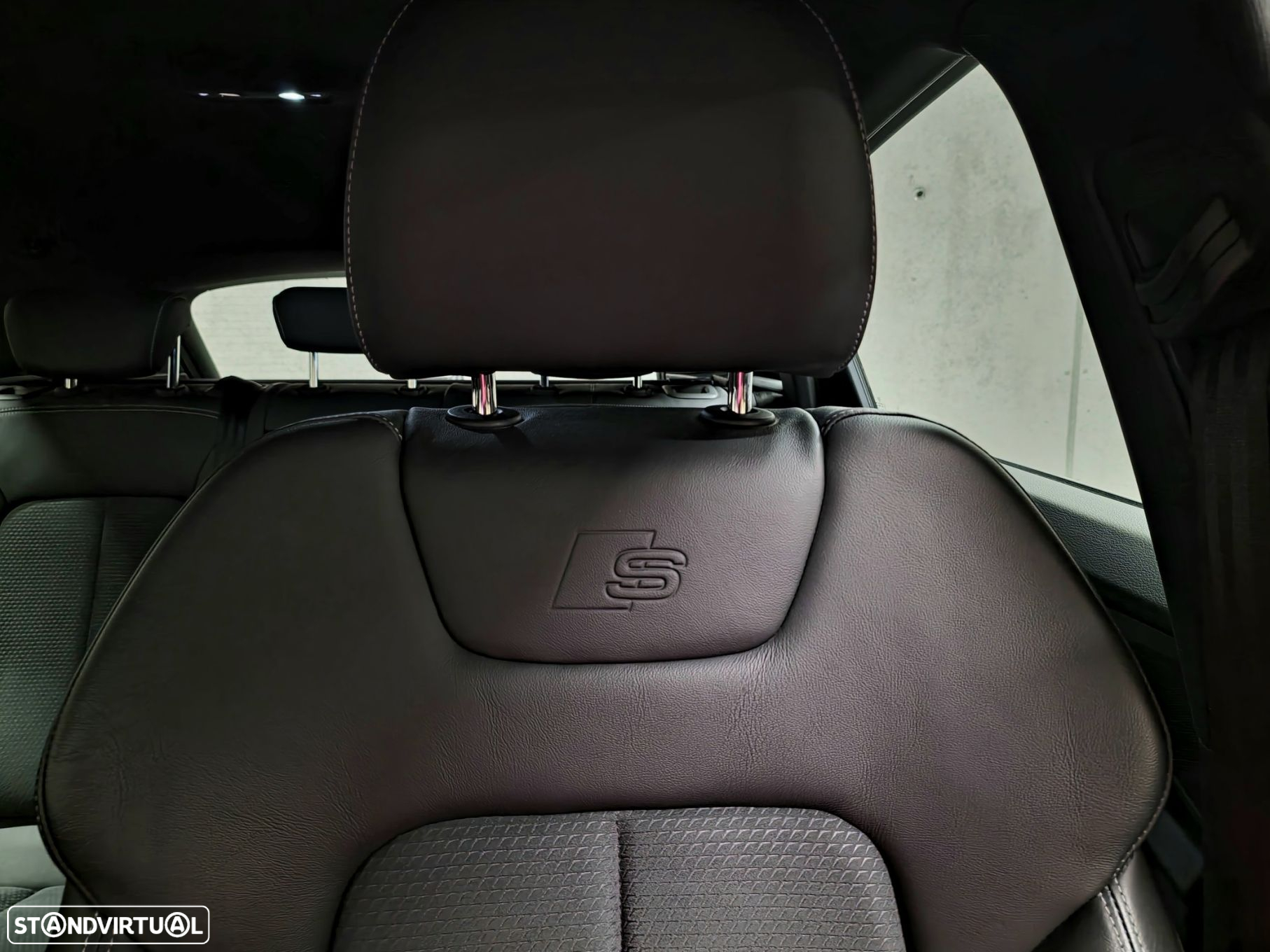 Audi e-tron 55 quattro S line - 42