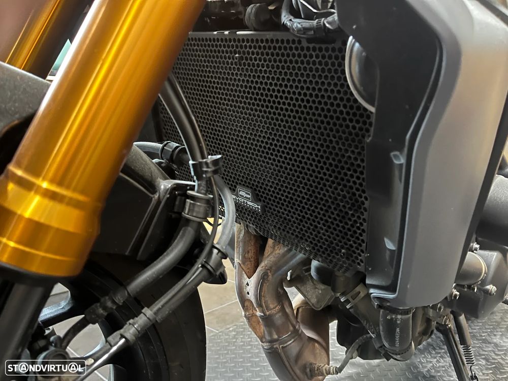 Yamaha MT-09 SP - Última Geração - 10