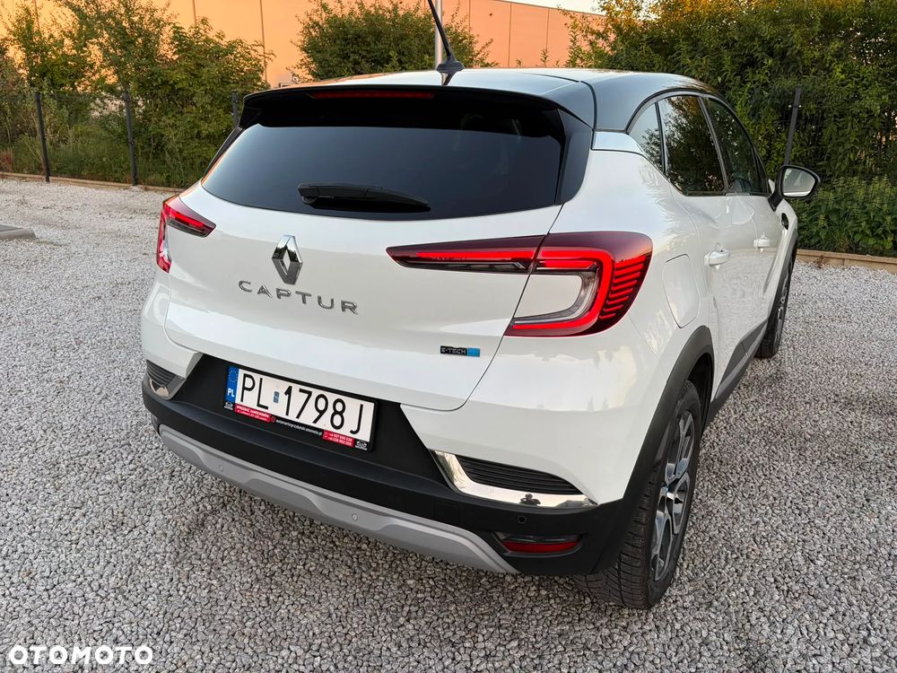 Renault Captur 1.6 E-TECH Plug-In Intens - 11