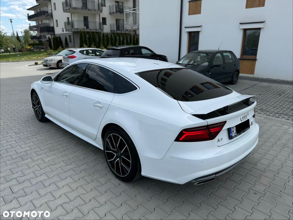 Audi A7 Sportback - 14