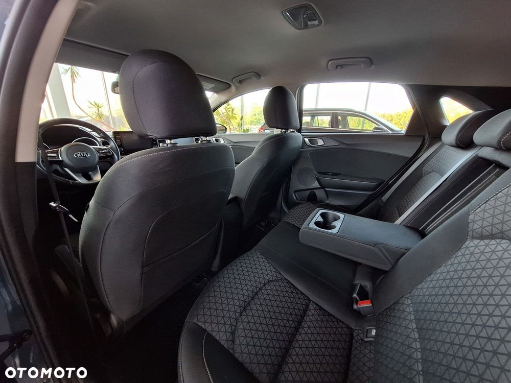 Kia Ceed 1.4 T-GDI M DCT - 19