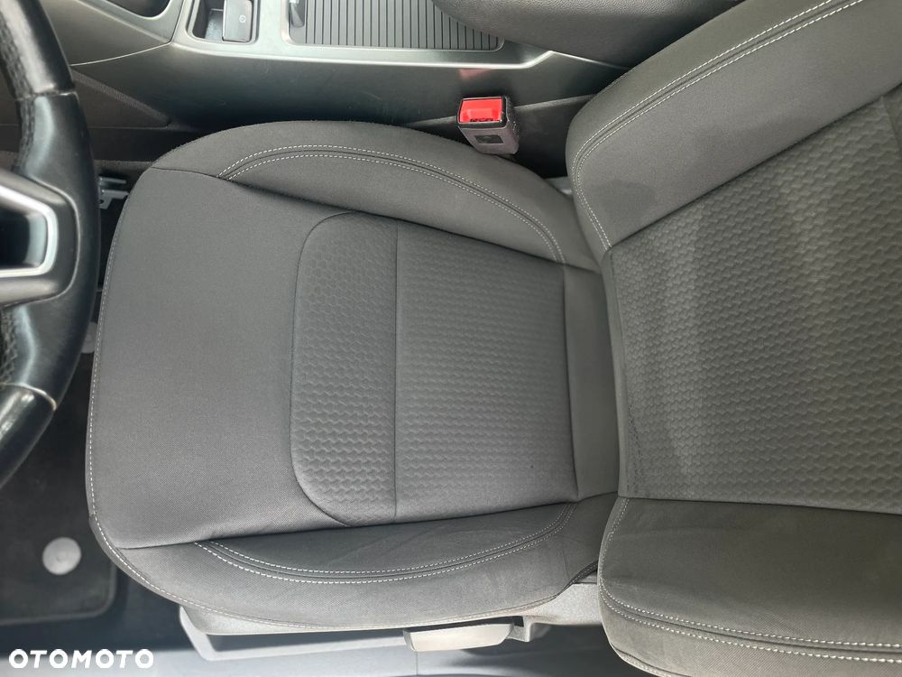 Ford Kuga 1.5 EcoBoost FWD Edition ASS MMT6 - 24