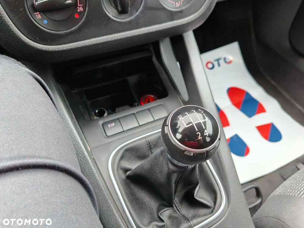 Volkswagen Jetta 1.6 United - 25