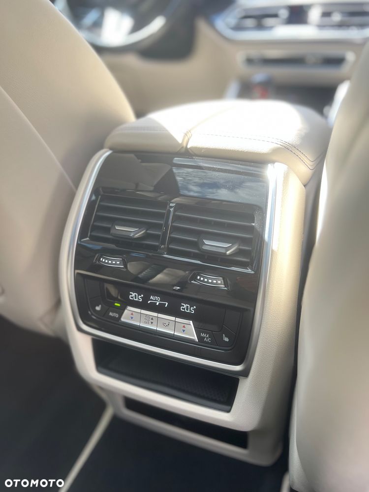 BMW X5 M Competition - 33