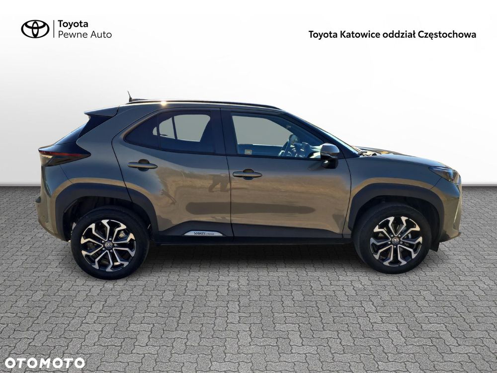 Toyota Yaris Cross - 18