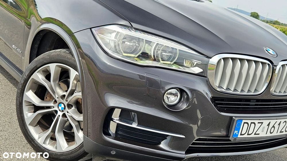 BMW X5 xDrive40d - 28