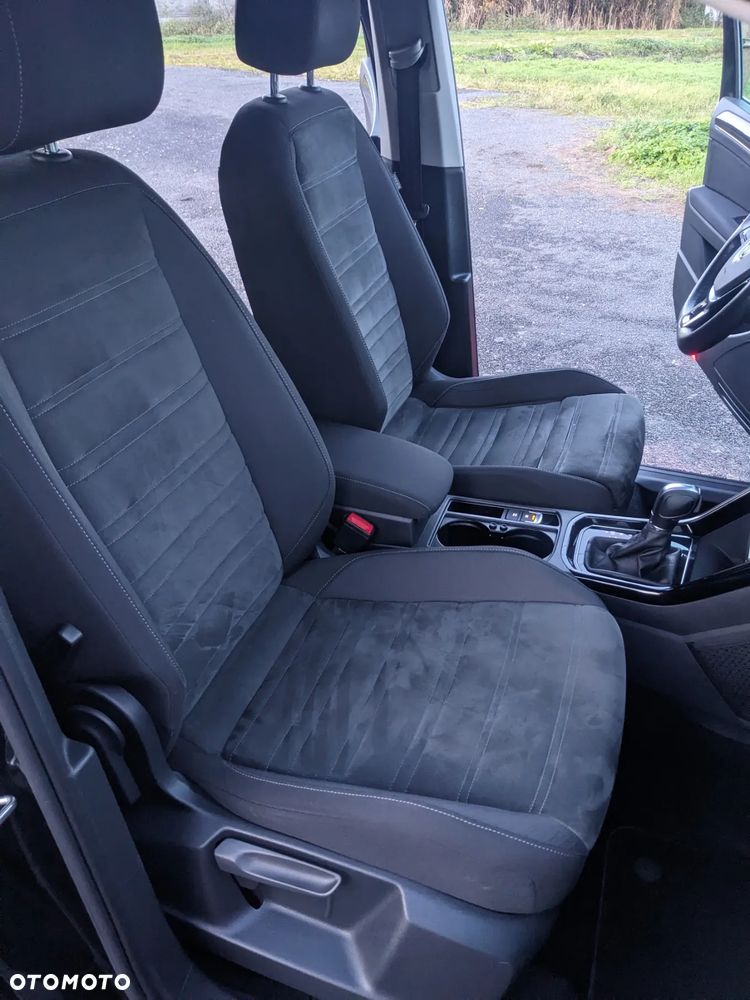 Volkswagen Touran 2.0 TDI BMT Highline DSG - 13