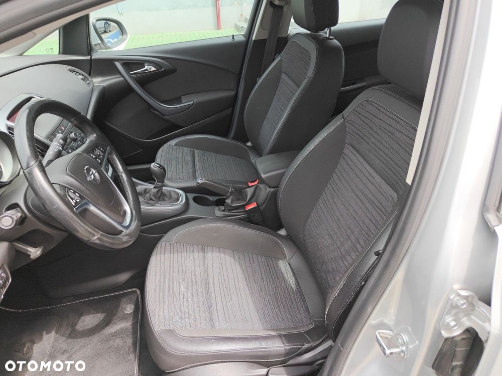 Opel Astra - 12