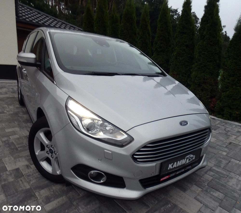 Ford S-Max 1.5 EcoBoost Titanium - 32