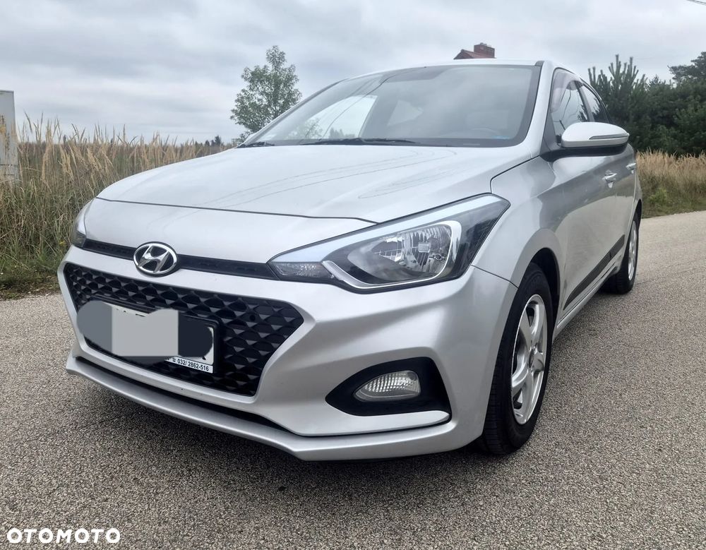 Hyundai i20 1.2 Classic + - 6