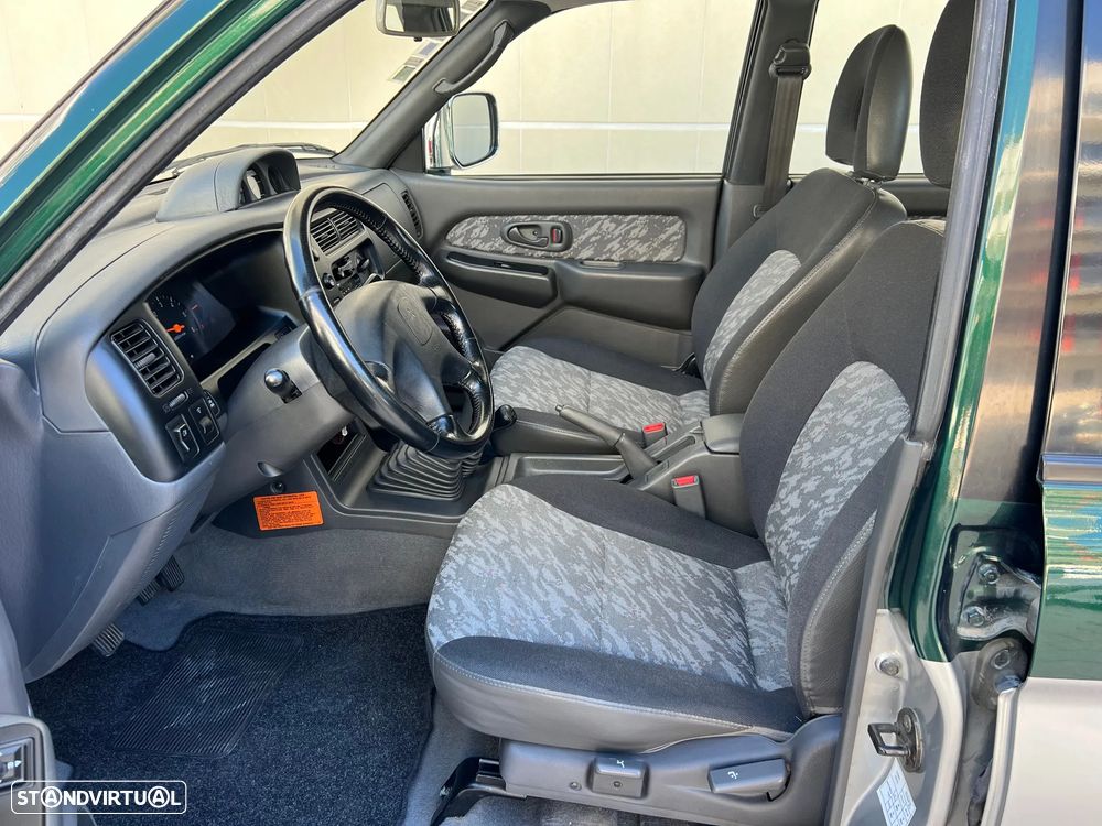 Mitsubishi L200 2.5 TD Strakar ABS CD - 18