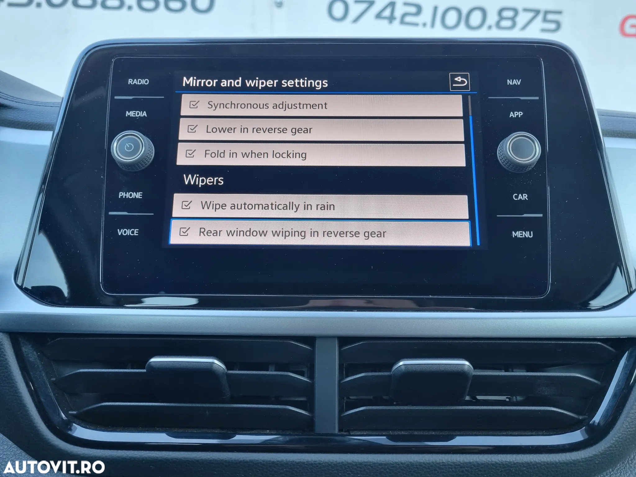 Volkswagen T-ROC 1.0 TSI Life - 25