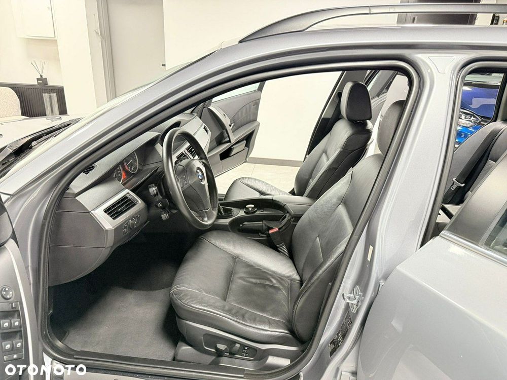 BMW Seria 5 - 22
