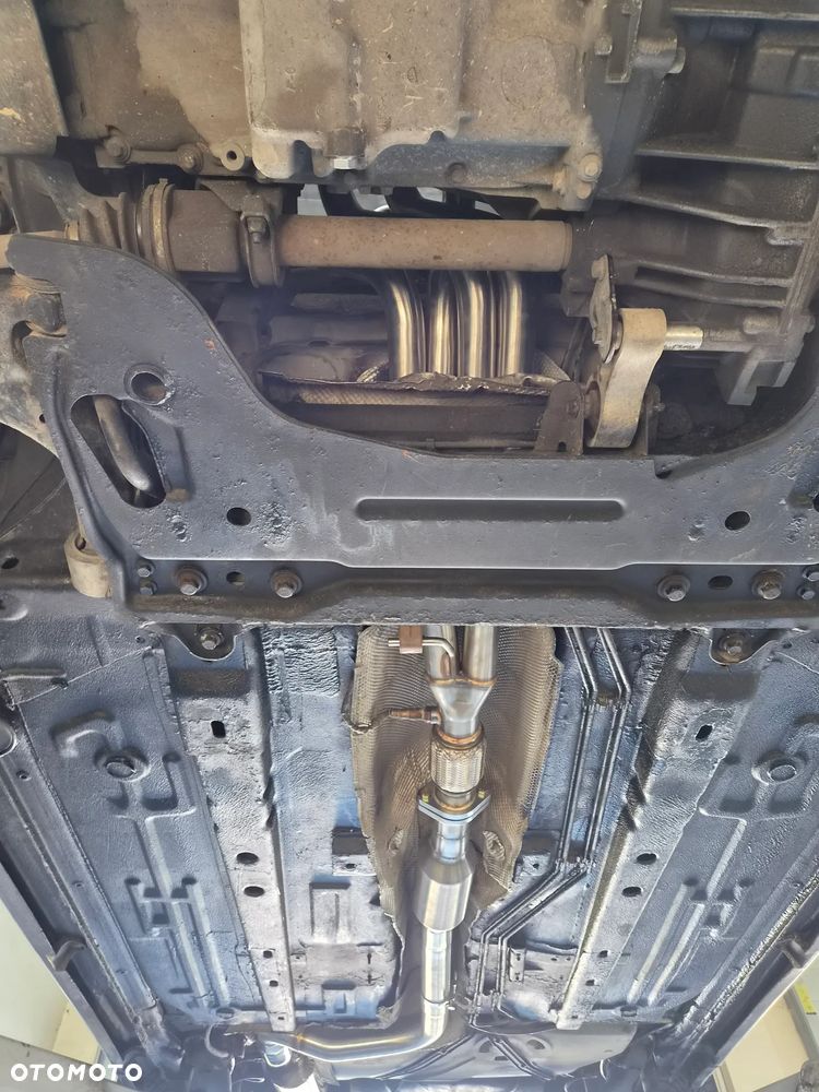 Ford Fiesta 2.0 ST - 16