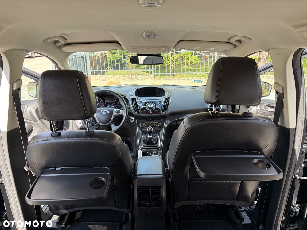 Ford Kuga 2.0 TDCi 4x4 Titanium - 13