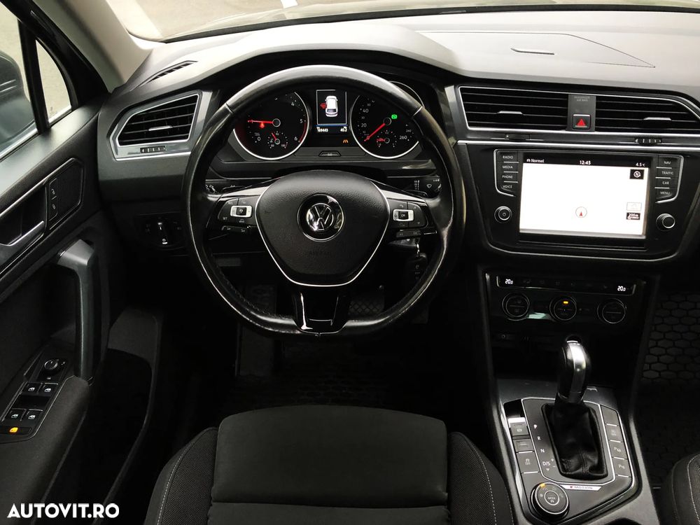 Volkswagen Tiguan 2.0 TDI SCR 4MOTION BlueMotion Technology DSG Exclusive - 10