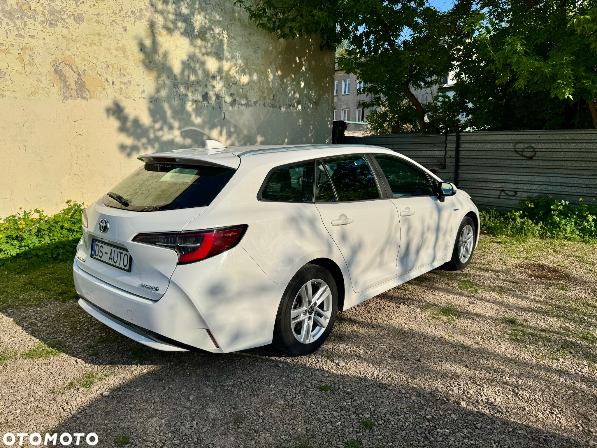Toyota Corolla - 4