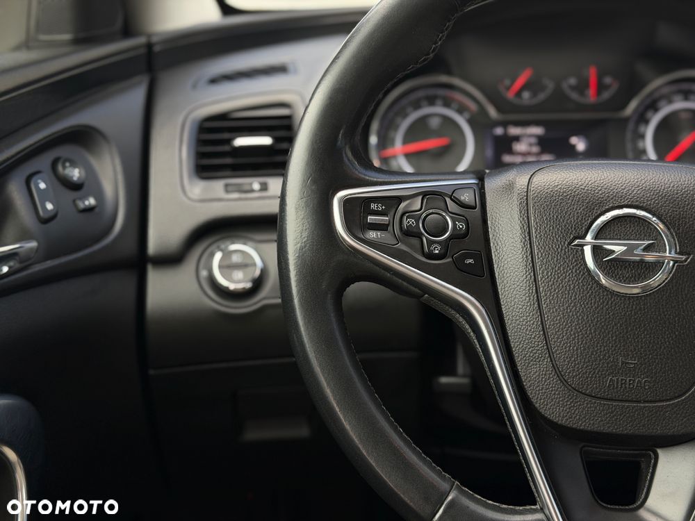 Opel Insignia 1.6 T Edition S&S - 18