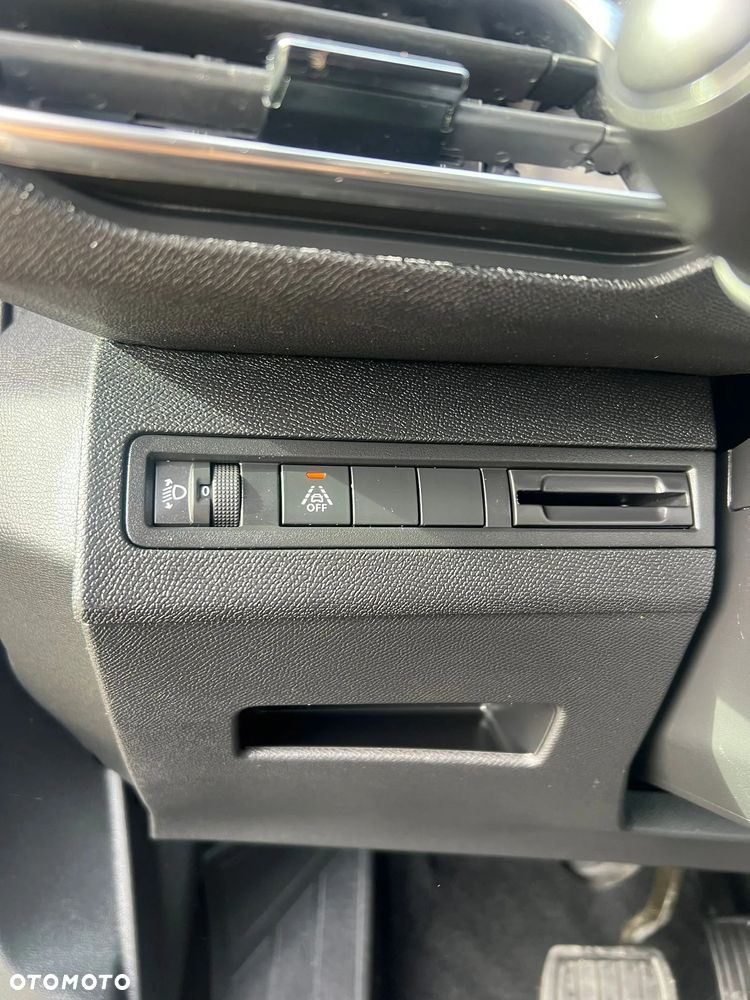 Peugeot 3008 - 12
