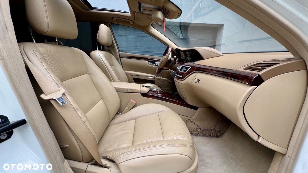 Mercedes-Benz Klasa S 500 L 4-Matic - 24
