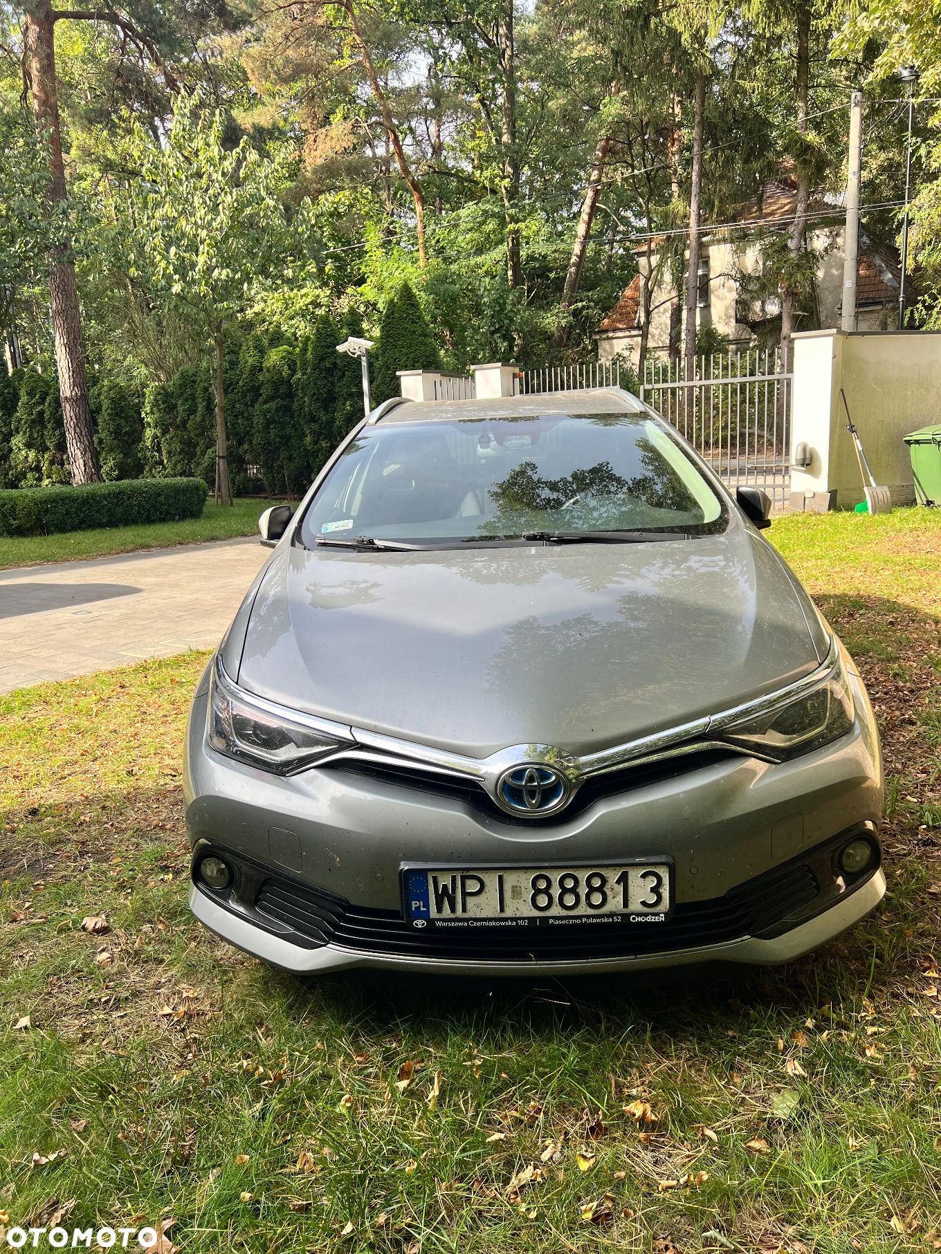 Toyota Auris 1.8 HSD Luna - 2