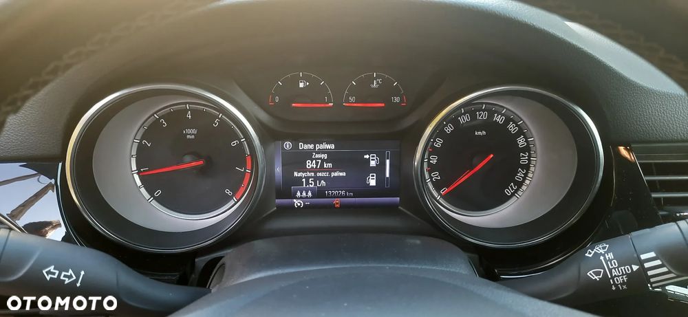 Opel Astra 1.4 T Dynamic - 9