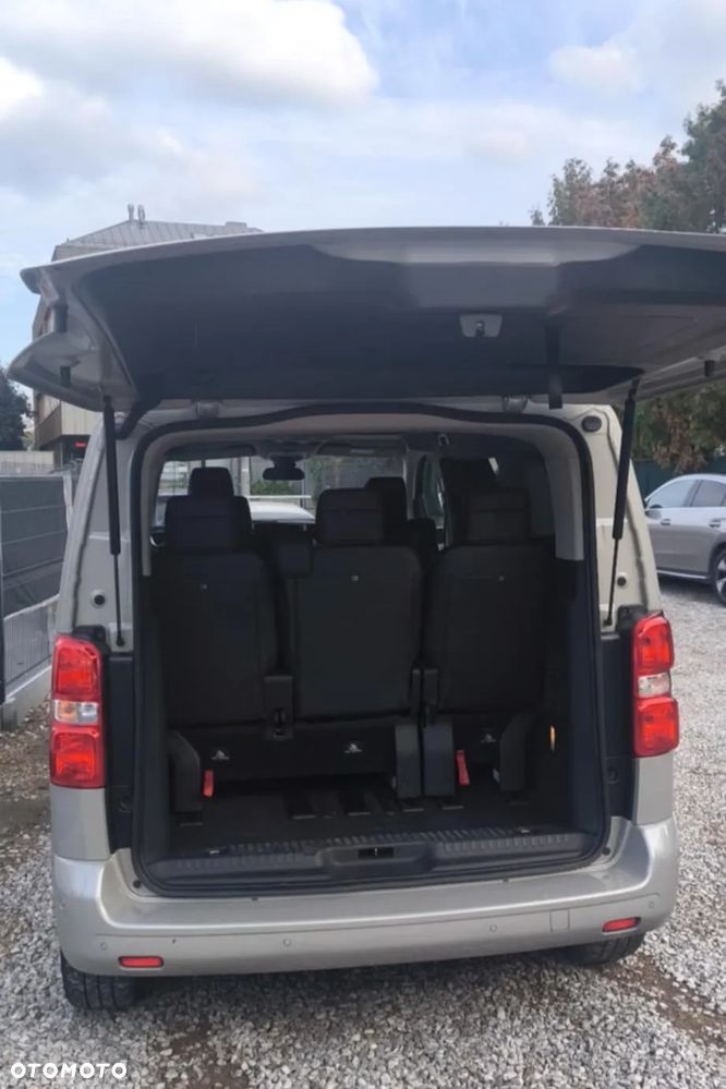 Toyota Proace Verso 2.0 D4-D Medium VIP - 21