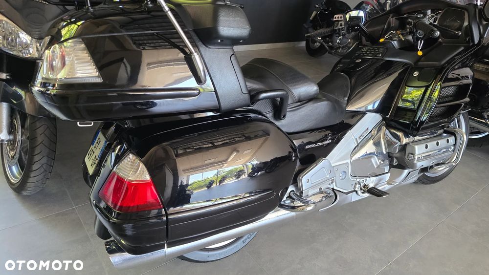 Honda GL - 30