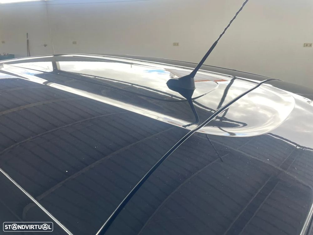 Citroën C3 1.2 PureTech Shine Pack EAT6 - 37