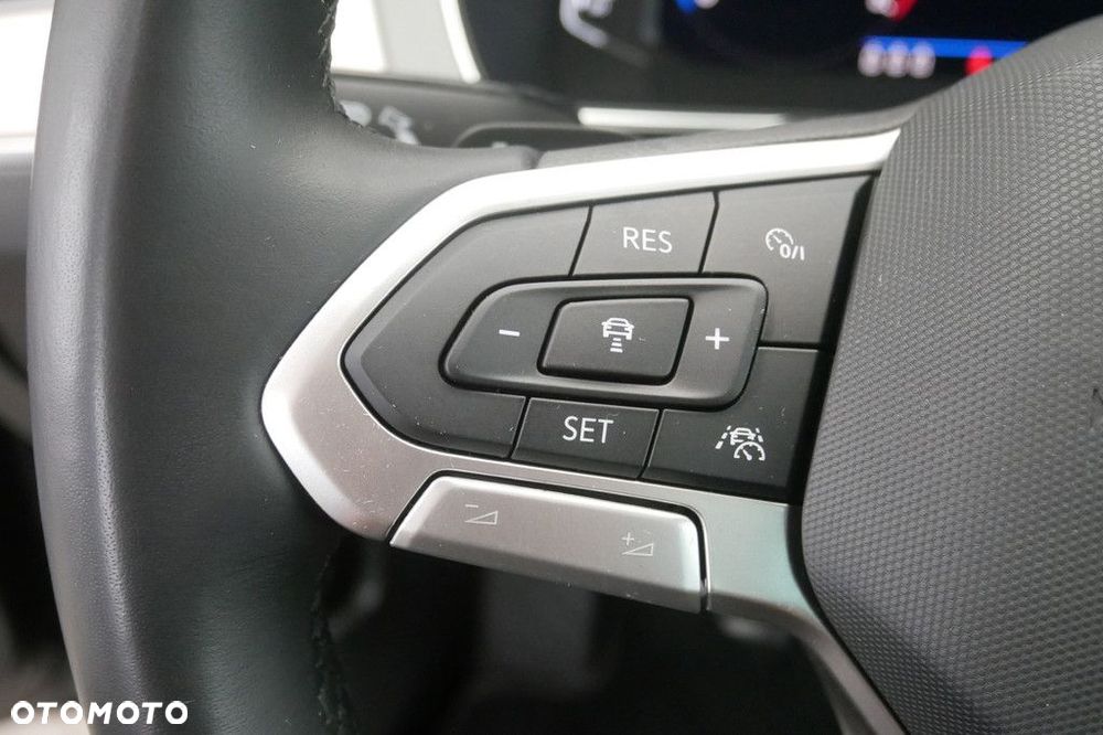 Volkswagen Passat Variant 2.0 TSI Elegance DSG - 28