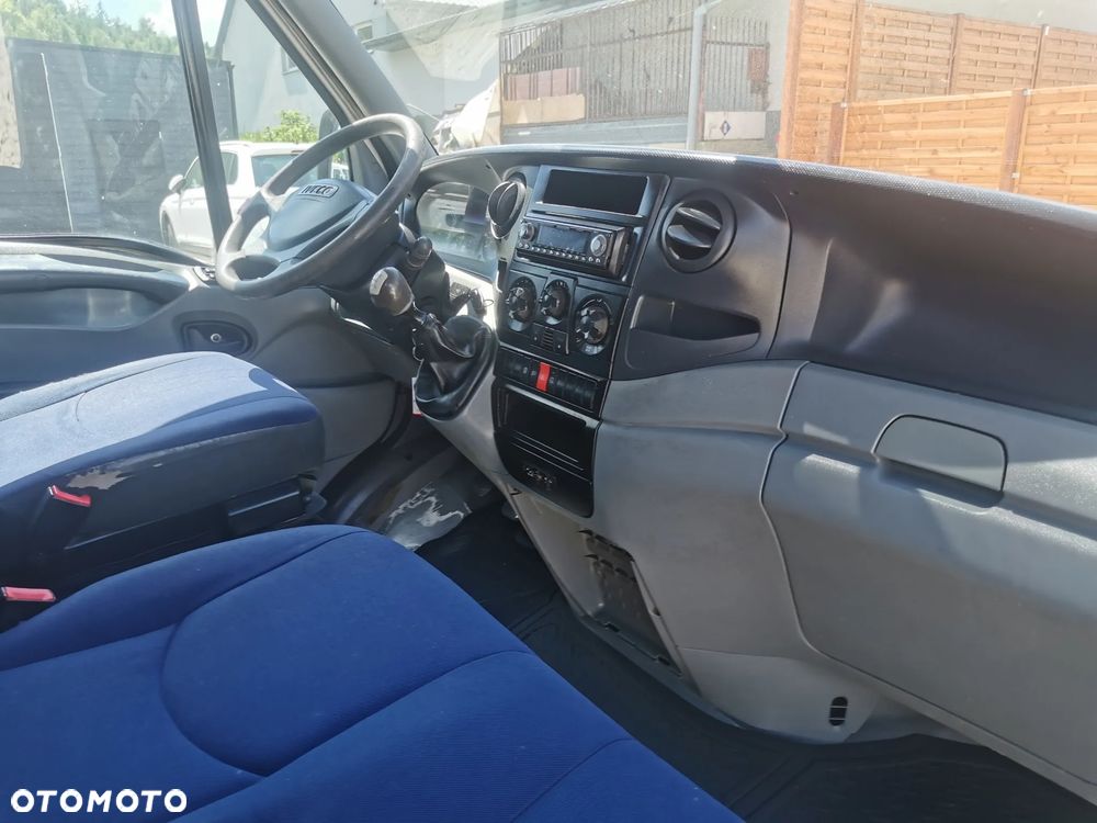 Renault Daily doka 7-osobowy Dubel 2.3HPi-120KM Brygadówka L3H2 Hak - 11