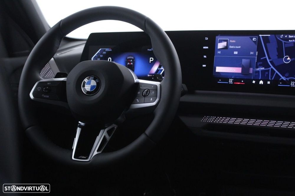 BMW 118 d Pack Desportivo M - 17