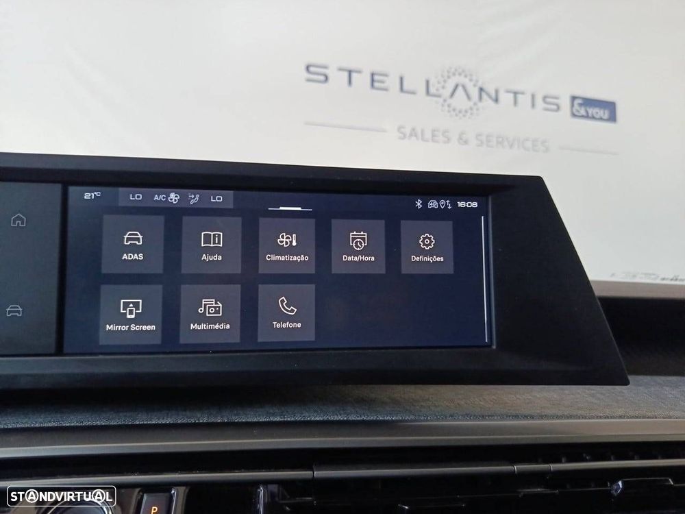Peugeot 5008 1.2 Hybrid Allure e-DCS6 - 23