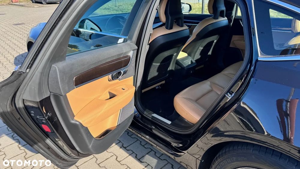 Volvo S90 D5 AWD Momentum - 16