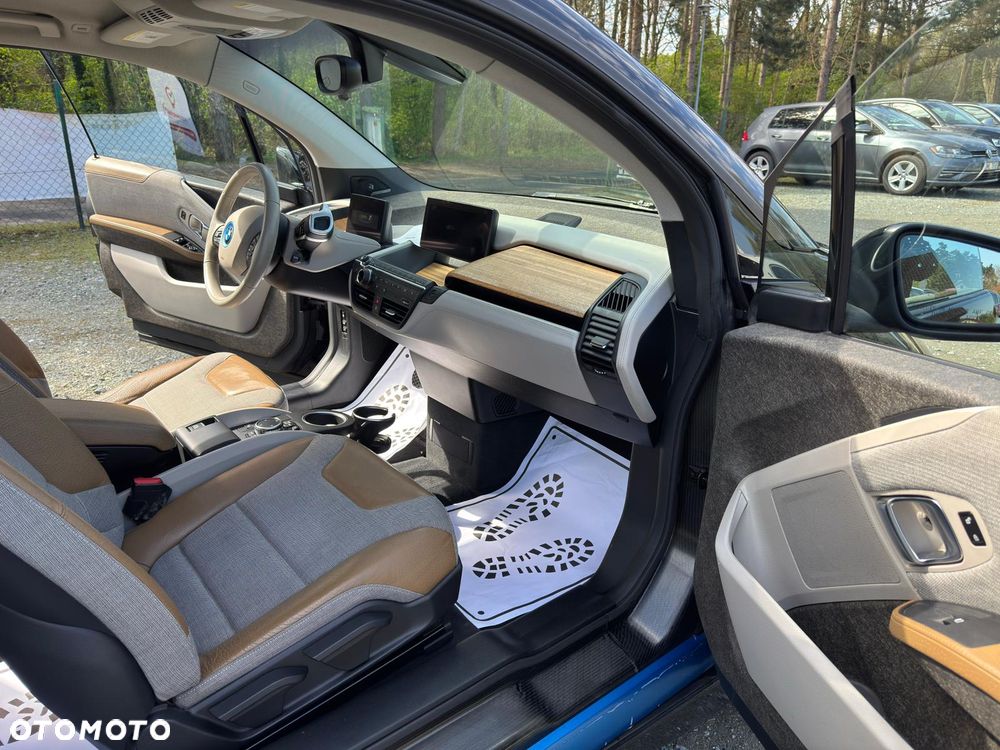BMW i3 (60 Ah) - 13