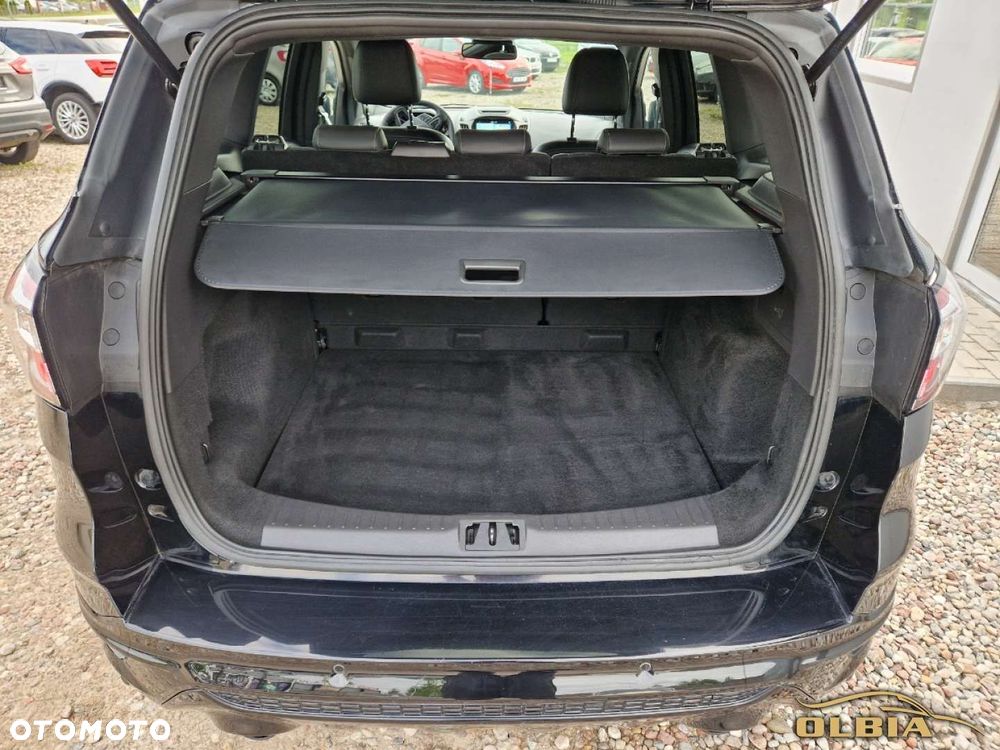 Ford Kuga - 9