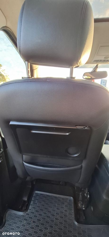 Ford S-Max 2.0 TDCi Titanium - 11
