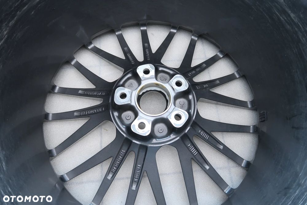 Nowa tylna felga Porsche Cayenne 9Y3601025AM 11,5x22 et52 - 5