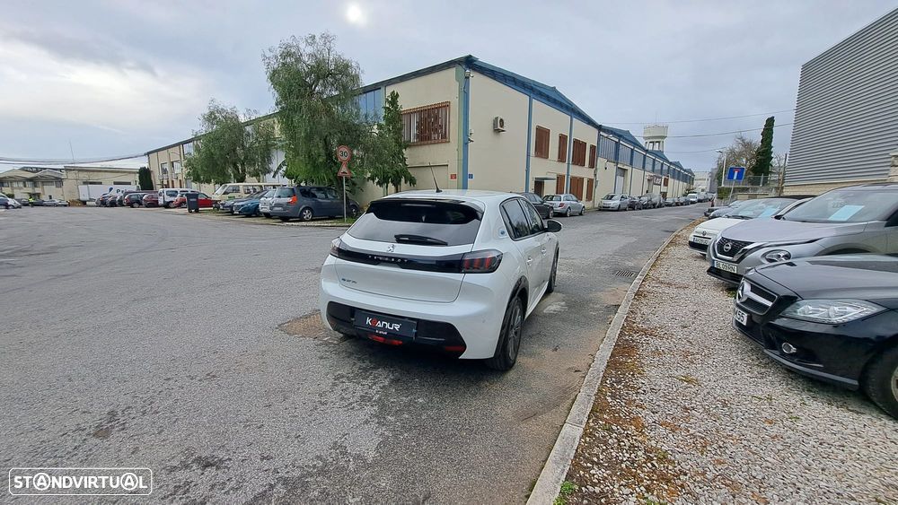 Peugeot e-208 50 kWh Allure - 20