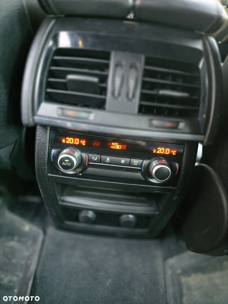 BMW X5 xDrive25d - 9