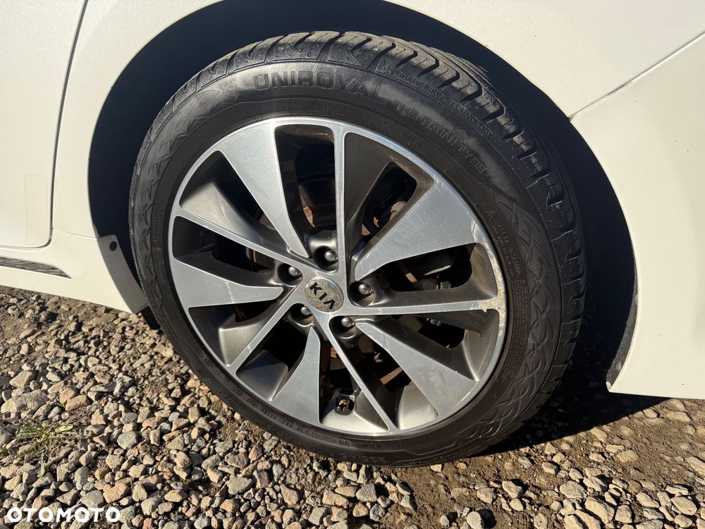 Kia Optima 1.7 CRDI L DCT - 30