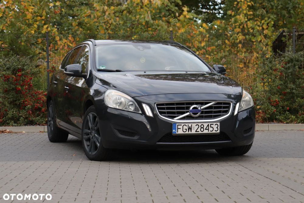Volvo V60 D3 Momentum - 7