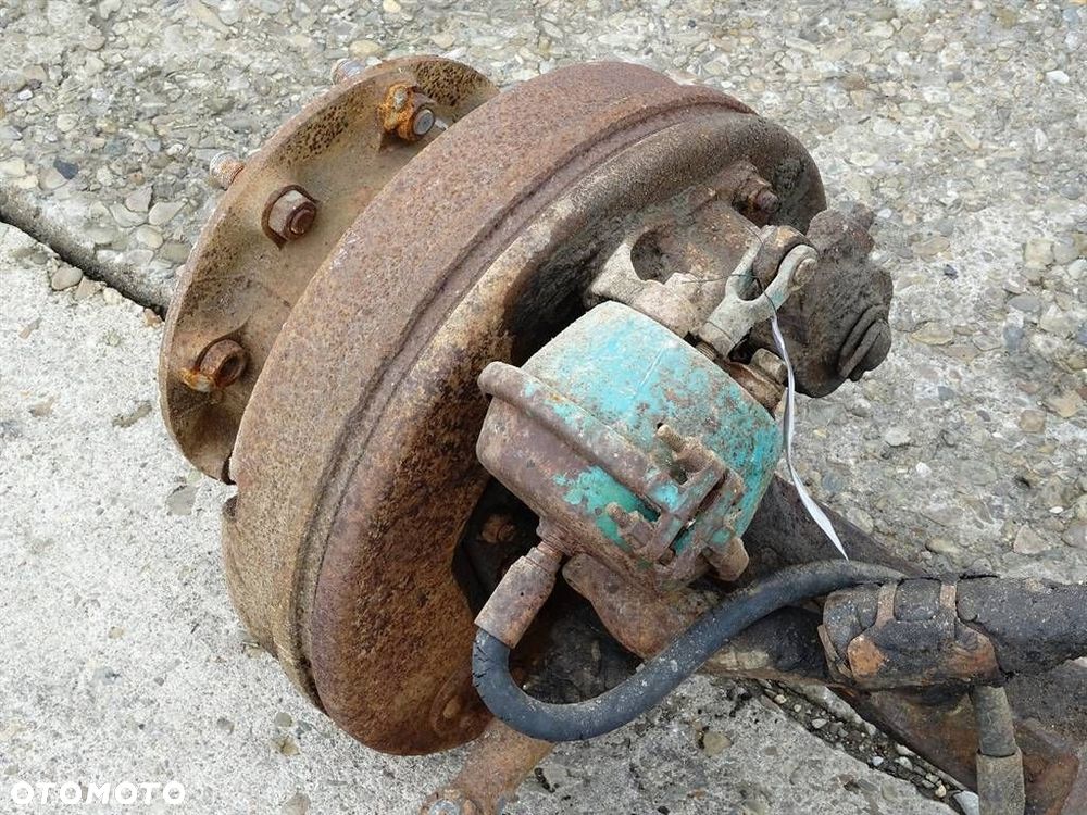 OŚ PRZÓD - 930.00 PLN - ZIŁ Z 130 - 7