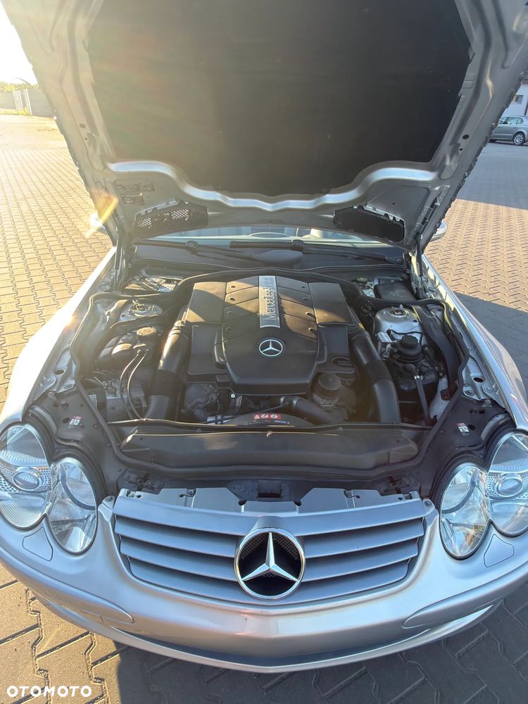 Mercedes-Benz SL 500 7G-TRONIC - 30