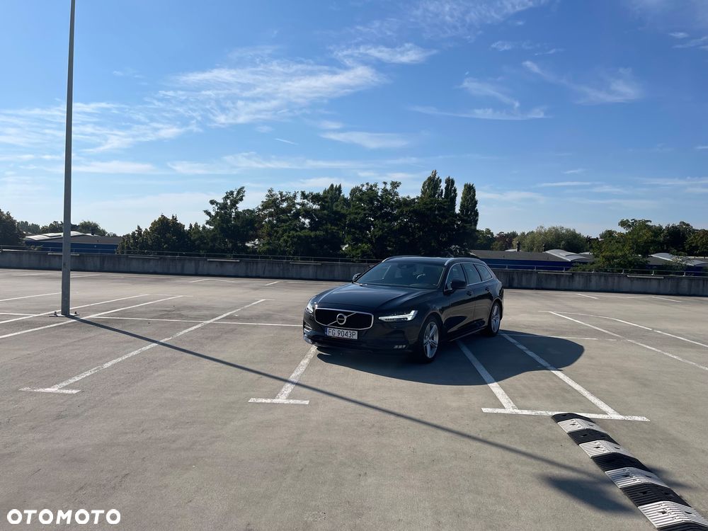 Volvo V90 D4 AWD Momentum - 11